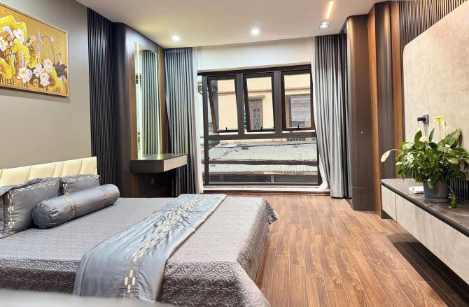 NHÀ PHỐ TRẠM CỔ LINH, LONG BIÊN, HÀ NỘI – 7 TẦNG, 23.6 TỶ